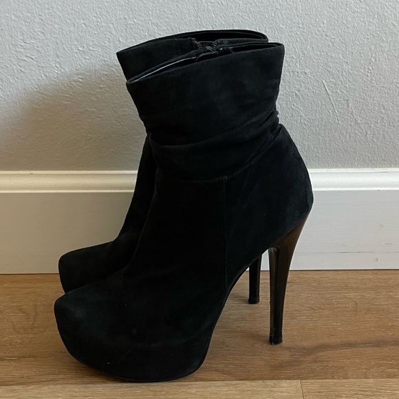 Aldo Booties - Picture 2 of 6